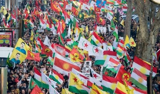ألمانيا تفرق مظاهرة للأكراد بسبب شعارات محظورة