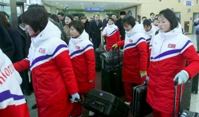وفد كوريا الشمالية الرياضي يصل الجنوبية للمشاركة بالأولمبياد