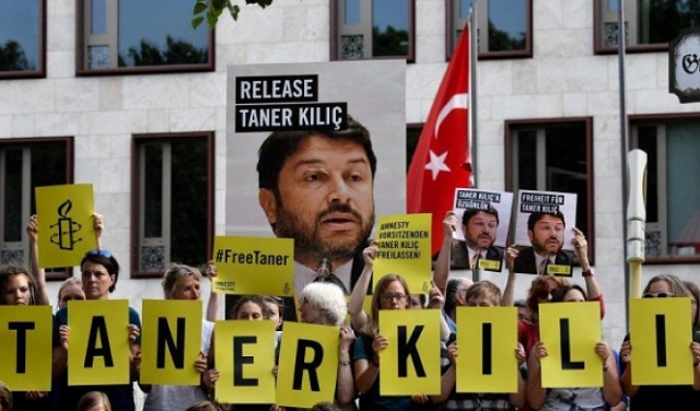 توقيف رئيس منظمة العفو في تركيا مجددا