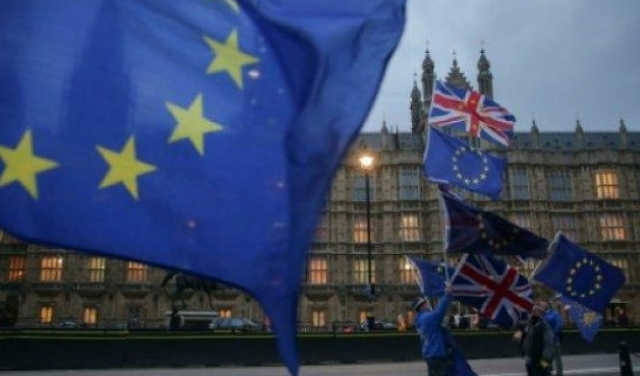 الاتحاد الأوروبي يجيز فرض عقوبات على بريطانيا في الفترة الانتقالية
