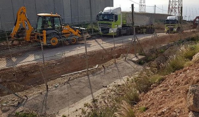 إسرائيل تبدا ببناء جدار فاصل في منطقة رأس الناقورة