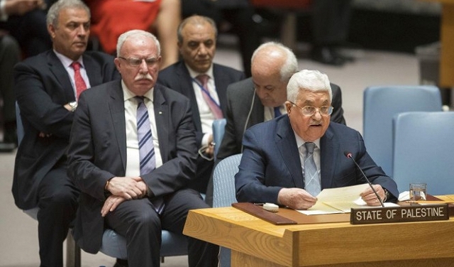 عباس مستعد لتبادل أراض ولا تنازل عن قرارات الشرعية الدولية