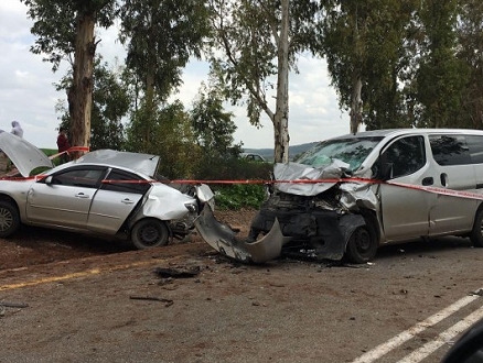 دبورية:مصرع امرأة وإصابة رضيعها وآخر في حادث طرق