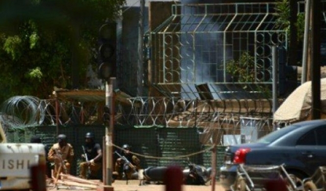 بوركينا فاسو: مقتل 4 مهاجمين لسفارة فرنسا
