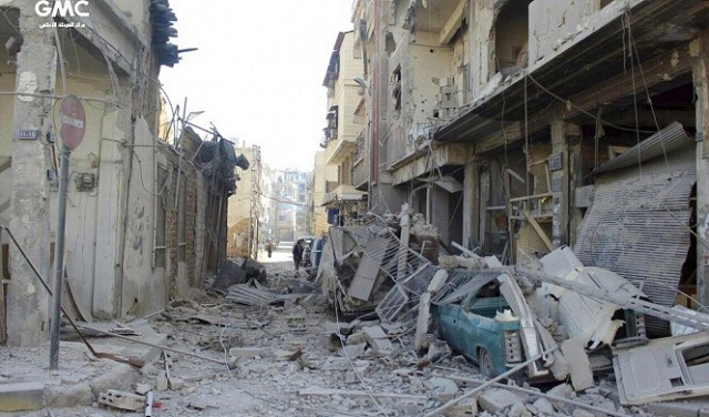 قصف النظام يمنع تسليم المساعدات الإنسانية للغوطة