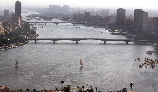محافظ القاهرة يتوعد المُسرفين باستخدام المياه