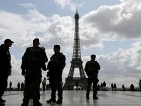  لإنعاش العلاقات بينهما: فرنسا تدعو الجزائر لتجاوز تاريخ الاستعمار