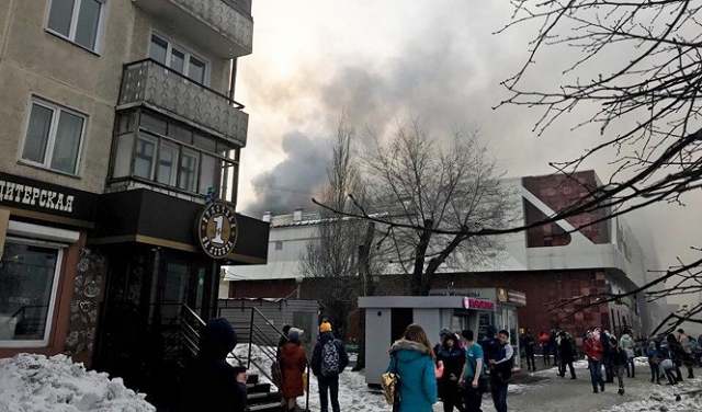64 قتيلا وعشرات الجرحى جراء حريق بمركز تجاري بروسيا