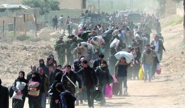 تهجير 144 ألف مدني من الغوطة وأميركا تنسحب من سورية