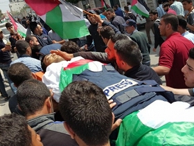 غزة تودع الشهيد الصحافي مرتجى بالصمود 