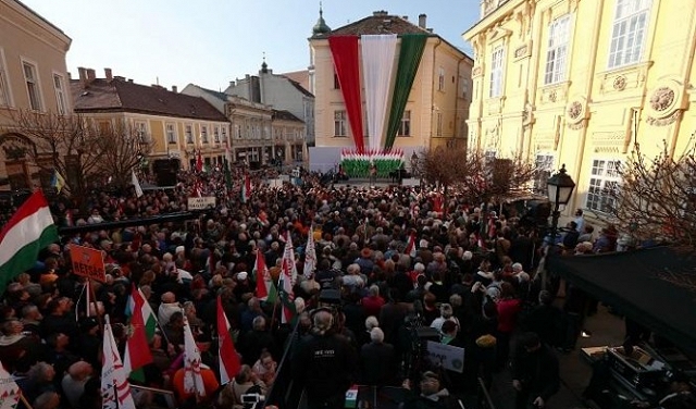 رفض شعبي لإعادة انتخاب رئيس الوزراء بالمجر 