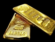 الذهب يفقد مكاسبه الصباحية رغم تراجع الدولار