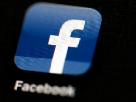 "فيسبوك" تعترف: المواقع تتبادل بينات المستخدمين دون استئذان