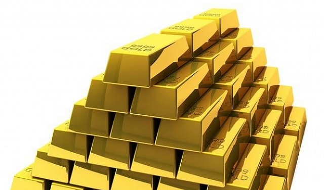الذهب يتراجع بعد صعوده بـ3 جلسات بفعل ارتفاع الدولار 