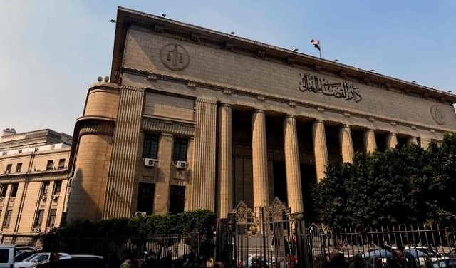 مصر: الحكم على وزير سياحة مبارك في حزيران المُقبل