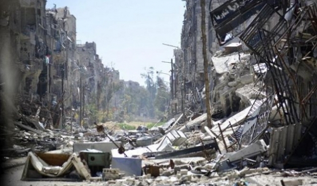 قتيلان ودمار كبير بقصف النظام لمخيم اليرموك