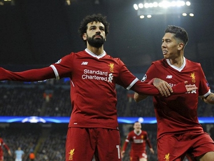 فيرمينو: محمد صلاح يستحق الفوز بالكرة الذهبية