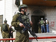 الاحتلال يعتقل 19 فلسطينيا بالضفة ويغلق مطبعة