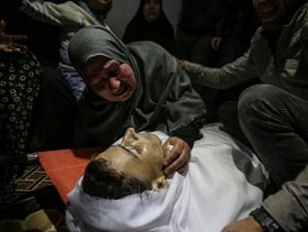 استشهاد فلسطيني متأثرًا بجراح أصيب بها بمسيرة العودة الكبرى