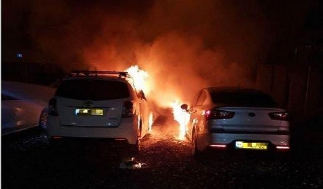 حيفا: اندلاع النار في 4 سيارات