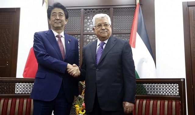آبي يلتقي عباس ويؤكد عدم نقل سفارة بلاده إلى القدس