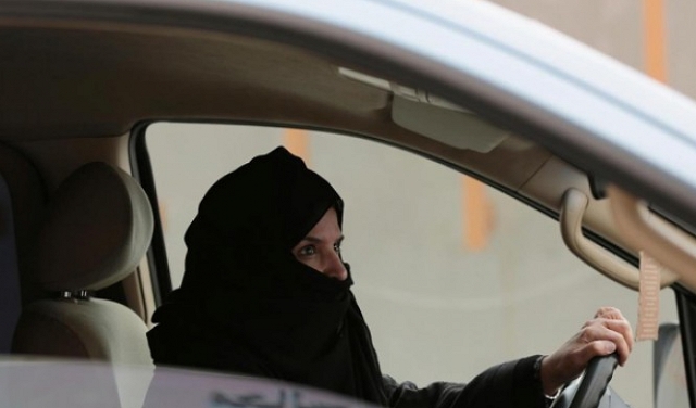 السعودية: السماح للنساء بالعمل  سائقات أجرة