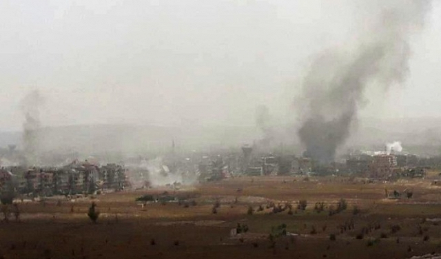 الوحدات الكردية تحاول الانفراد بدير الزور والنظام يقتحم مخيم اليرموك