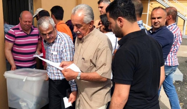 اللبنانيون ينتخبون أول برلمان منذ نحو عقد من الزمن