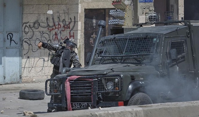 الاحتلال يعتقل 38 فلسطينيا بينهم أسرى محررون