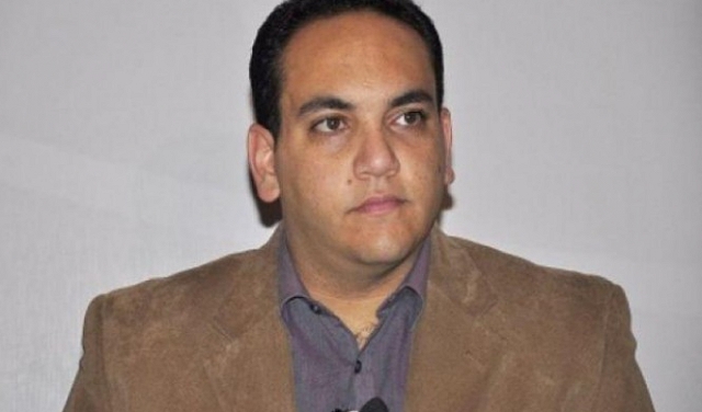 اعتقال شادي الغزالي حرب أحد نشطاء ثورة 25 يناير