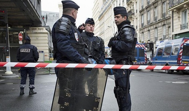 فرنسا: مسلحون يحاولون محاصرة عناصر الشرطة في مرسيليا