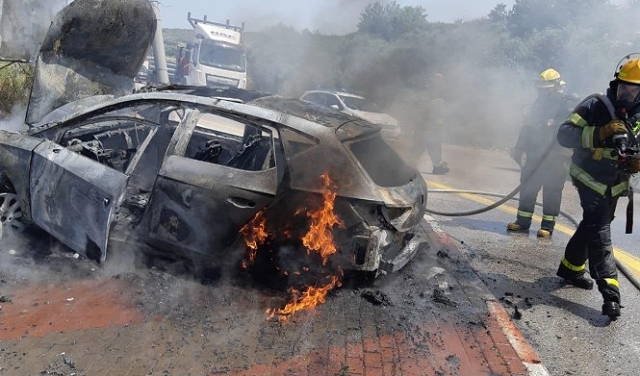 إصابتان في حادث واحتراق سيارة بمفرق أبو سنان