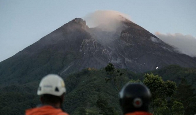 ثورات بركانيّة خطيرة في إندونيسا وهاواي
