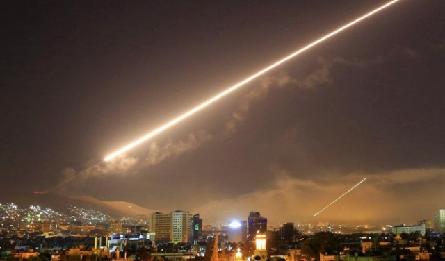 ضربة صاروخيّة إسرائيليّة على مطار الضبعة بحمص