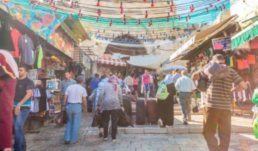 الزوّار في رمضان يُنعشون أسواق القدس العتيقة 