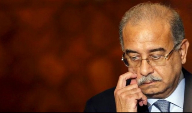 استقالة الحكومة المصرية بعد يومين من أداء السيسي اليمين الدستورية
