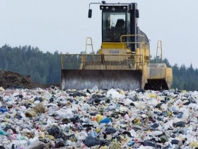 الأمم المتحدة تسعى لخفض التلوث مع انخفاض معدل إعادة التدوير