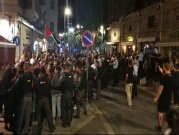 تمديد الإبعاد عن العمل للشرطي المعتدي على متظاهري حيفا