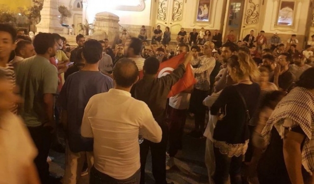 غضب تونسي وتظاهرات ضد محاولة إماراتية للانقلاب