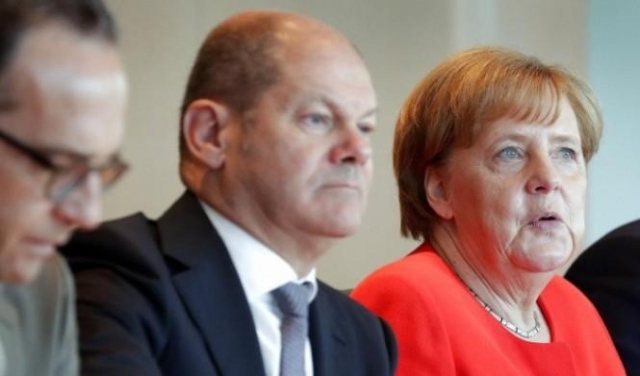 استبعادُ تفكك الحكومة الألمانية بسبب الخلاف حول اللجوء