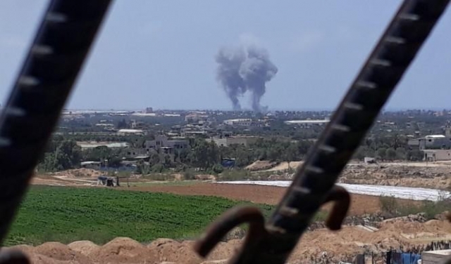 الاحتلال يقصف مواقع جنوبي قطاع غزة