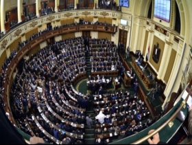 البرلمان المصري يمدد حالة الطوارئ 3 أشهر إضافية