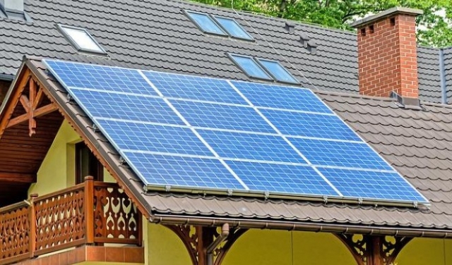 فرنسا: المصنع الأول من نوعه لإعادة تدوير الألواح الشمسية