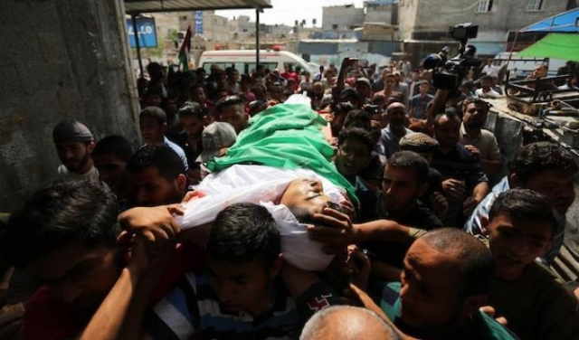 تشييع فلسطيني استشهد جراء قصف للاحتلال جنوبي غزة