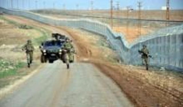 إعلانُ السيطرة العراقية على كامل الحدود البرية مع سورية