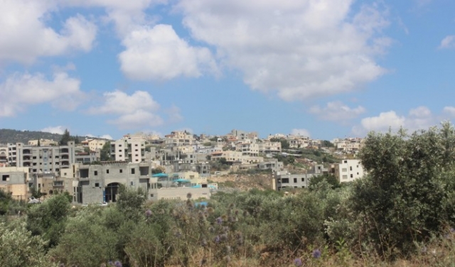 الأرض والمسكن: بلدة لليهود تعيق توسيع مسطح طمرة