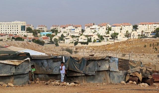 مشروع قانون يجيز لليهود تملك أراض بالضفة الغربية