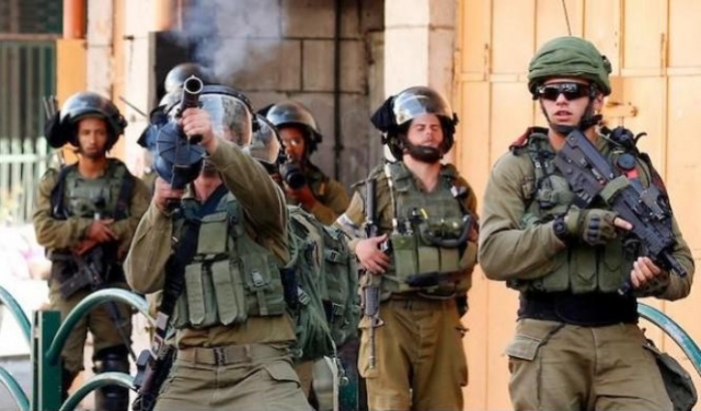 قلقيلية: إصابة 3 فلسطينيين برصاص الاحتلال بقرية كفر قدوم