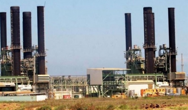 أزمة الوقود تعطل محطة الكهرباء بغزة