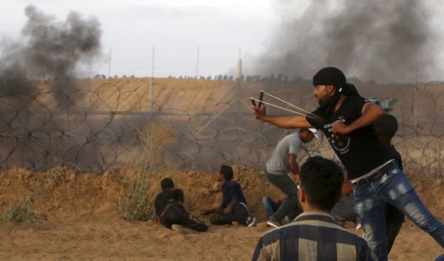 ميلادينوف يصل غزة والمقاومة ترفض 